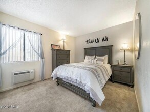 2305 E Main St, Unit 1 in Mesa, AZ - Building Photo - Building Photo