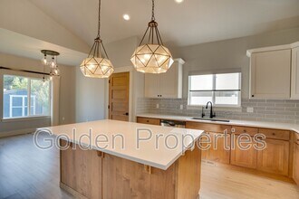 1270 Tamarindo Ln in Hayden, ID - Building Photo - Building Photo