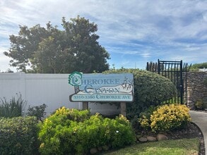 3380 Cherokee Ave in San Diego, CA - Building Photo - Building Photo