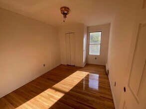 511 Monroe St in Hoboken, NJ - Building Photo - Building Photo