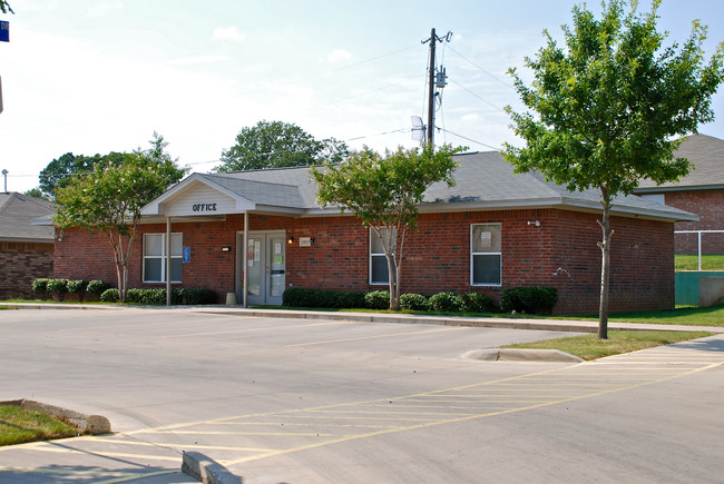 Spring Garden 5 in Springtown, TX - Building Photo - Building Photo