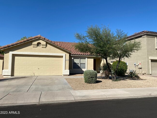 property at 4018 E Tether Trail