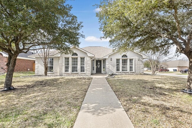 property at 1317 Baywood Ln