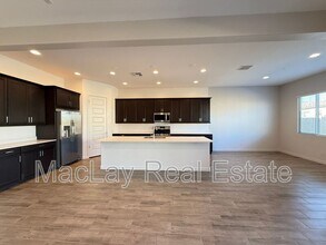 2996 E Birdsong Ave in San Tan Valley, AZ - Building Photo - Building Photo