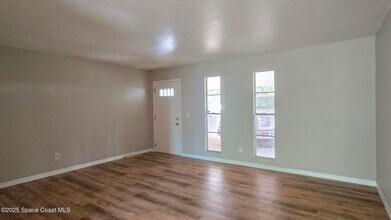 1535 Mango Tree Dr in Edgewater, FL - Building Photo - Building Photo