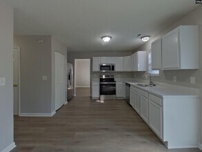 925 Schofield Ln in Columbia, SC - Building Photo - Building Photo