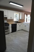 37 Ems D22A Ln in Syracuse, IN - Building Photo - Building Photo