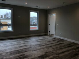 1464 Tremont St, Unit 404 in Boston, MA - Building Photo