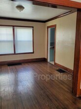 7 Iroquois St in Rochester, NY - Building Photo - Building Photo