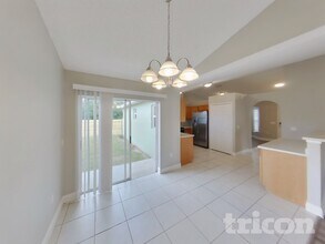 4201 Castle Ave in Spring Hill, FL - Building Photo - Building Photo