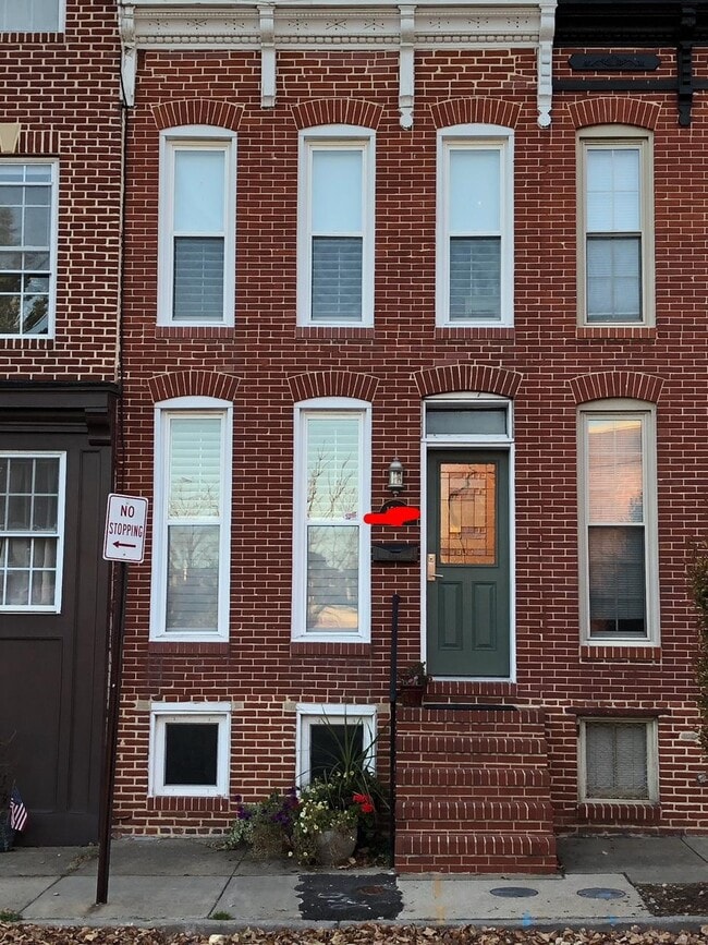 property at 1552 Boyle St