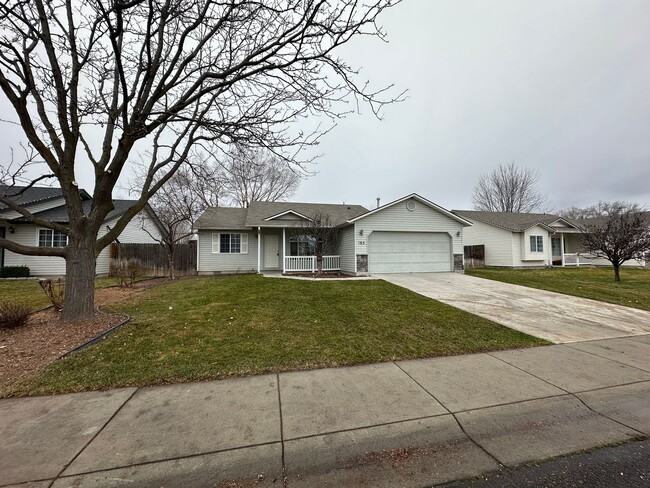 property at 165 Eaton Rd