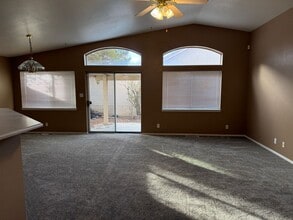 7408 Quail Springs Pl NE in Albuquerque, NM - Building Photo - Building Photo