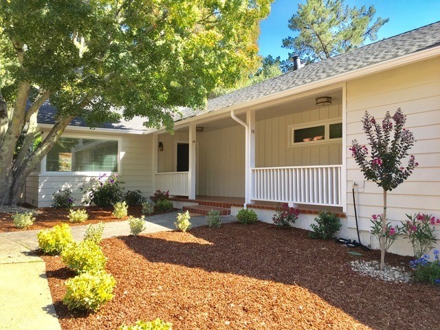 Pristine Duplex in San Rafael, CA in San Rafael, CA - Building Photo - Building Photo