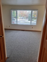 5725 W Barton St in Ludington, MI - Foto de edificio - Building Photo