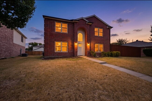 property at 1410 Thistle Cir