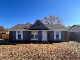 6270 Jamestown Dr in Horn Lake, MS - Building Photo