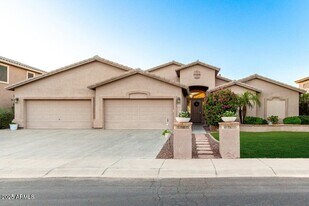 42422 W Bravo Dr in Maricopa, AZ - Building Photo