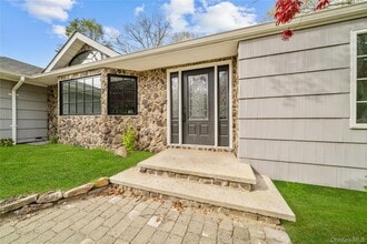 257 Southlawn Ave in Central Islip, NY - Building Photo - Building Photo