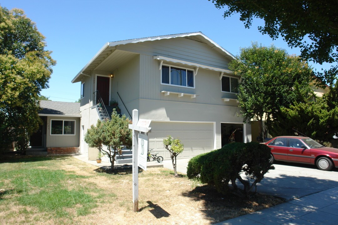 721-723 Concord Ave in San Jose, CA - Foto de edificio