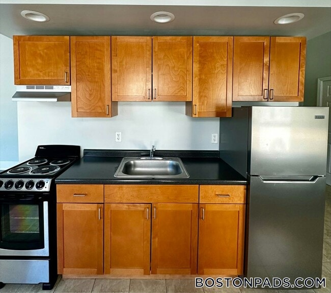 property at 60 Franklin St