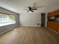 3202 Westmont Dr photo'