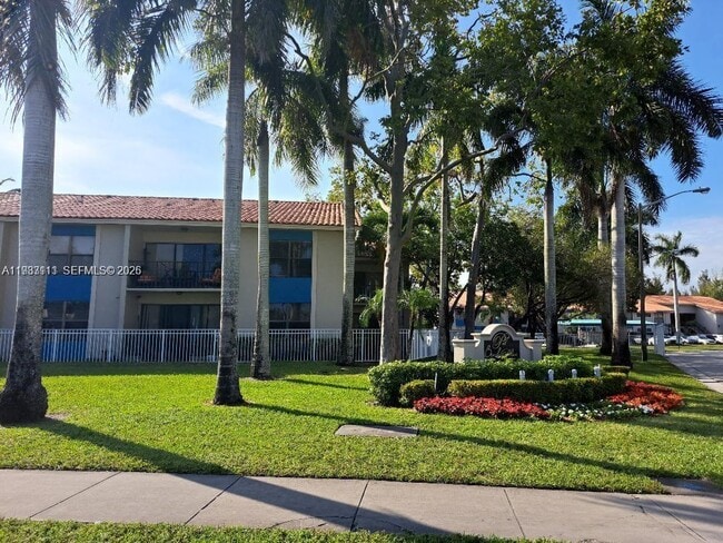 1400 Windorah Way in West Palm Beach, FL - Building Photo - Building Photo