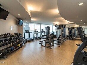 301 Fayetteville St in Raleigh, NC - Foto de edificio - Building Photo