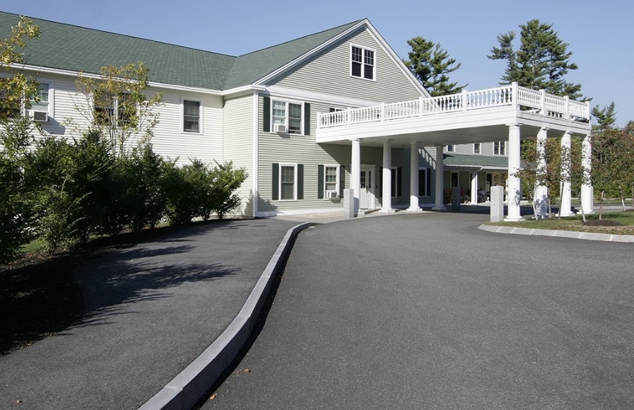 Unity Gardens in Windham, ME - Foto de edificio