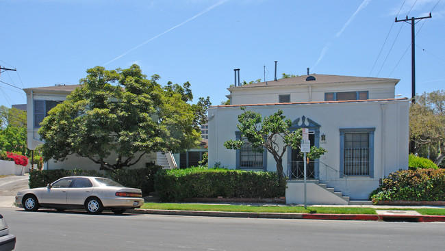 530 N Orlando Ave in Beverly Hills, CA - Building Photo - Building Photo