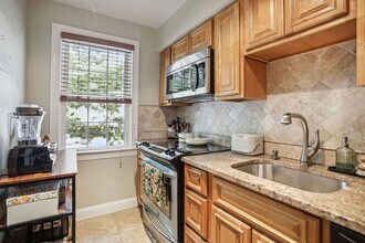 2228 Washington Ave in Silver Spring, MD - Building Photo - Building Photo