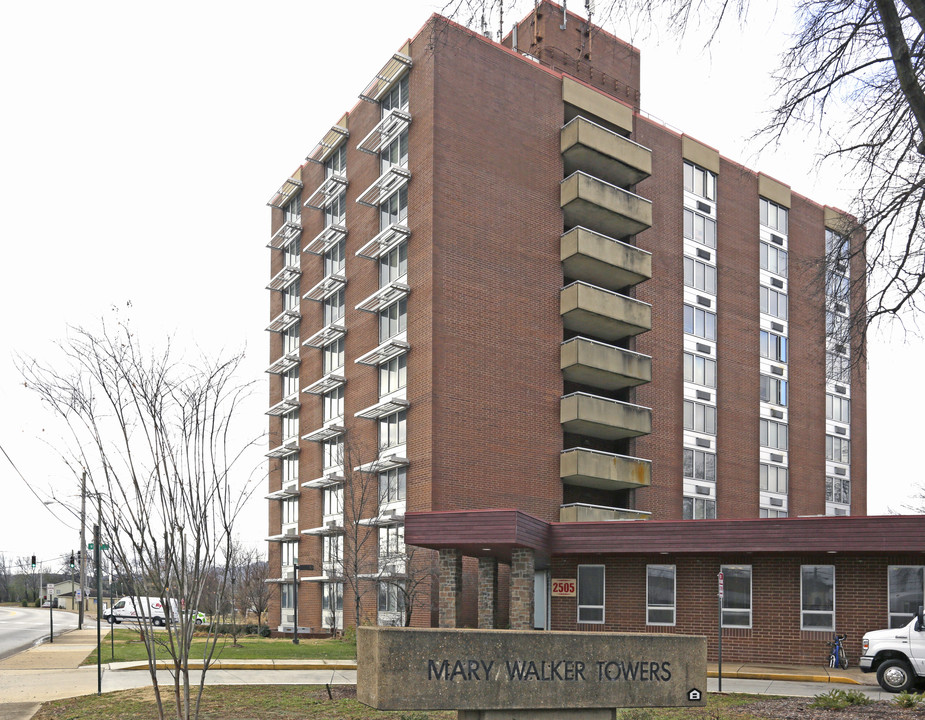 Mary Walker Towers in Chattanooga, TN - Building Photo