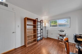 1810 Boxwood Dr in Concord, CA - Building Photo - Building Photo