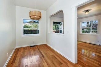 2212 Elise Way in Santa Barbara, CA - Building Photo - Building Photo