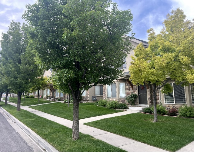 1228 E 800 N in Spanish Fork, UT - Building Photo - Building Photo