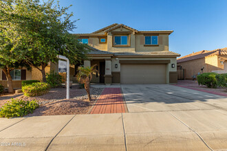 6632 W Saguaro Park Ln in Glendale, AZ - Building Photo - Building Photo