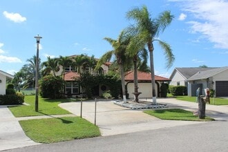 13847 Geranium Pl in Wellington, FL - Building Photo - Building Photo