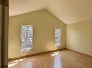 213 Old Oak Dr in Buffalo Grove, IL - Building Photo - Building Photo