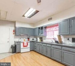 59 N Sycamore Ave in Clifton Heights, PA - Building Photo - Building Photo