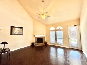 604 Knightsbridge Ln in Keller, TX - Building Photo - Building Photo