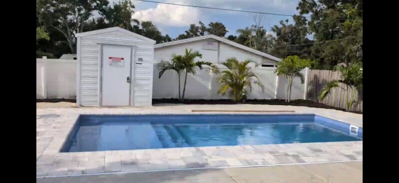 5801 42nd Way N in St. Petersburg, FL - Building Photo