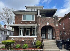 1441 Lawrence St in Detroit, MI - Building Photo