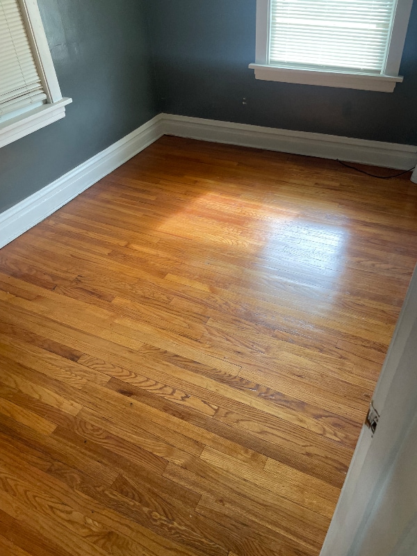 611 Gordon Ave, Unit Apt 2 in Calumet City, IL - Building Photo - Building Photo