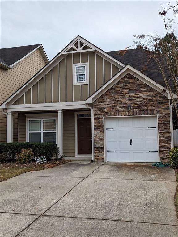 property at 65 Oakmont Dr