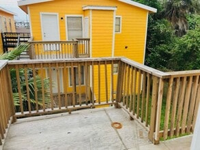 2711 Avenue K in Galveston, TX - Building Photo - Building Photo