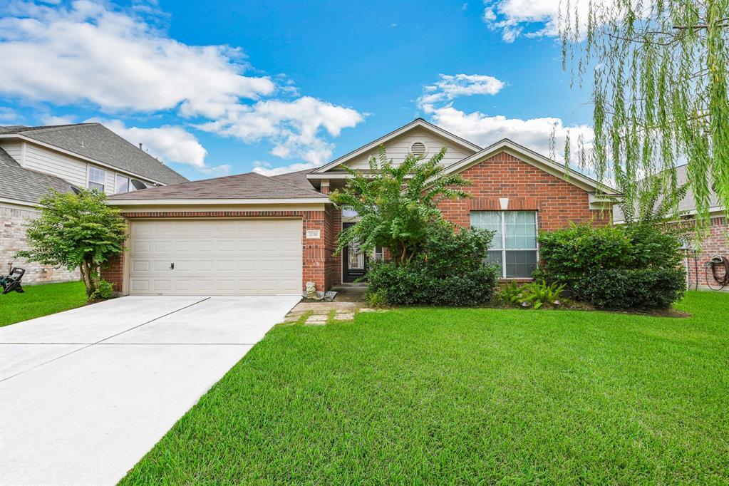 20311 Avery Point Dr in Katy, TX - Building Photo
