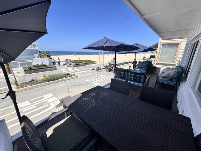 property at 3502 The Strand