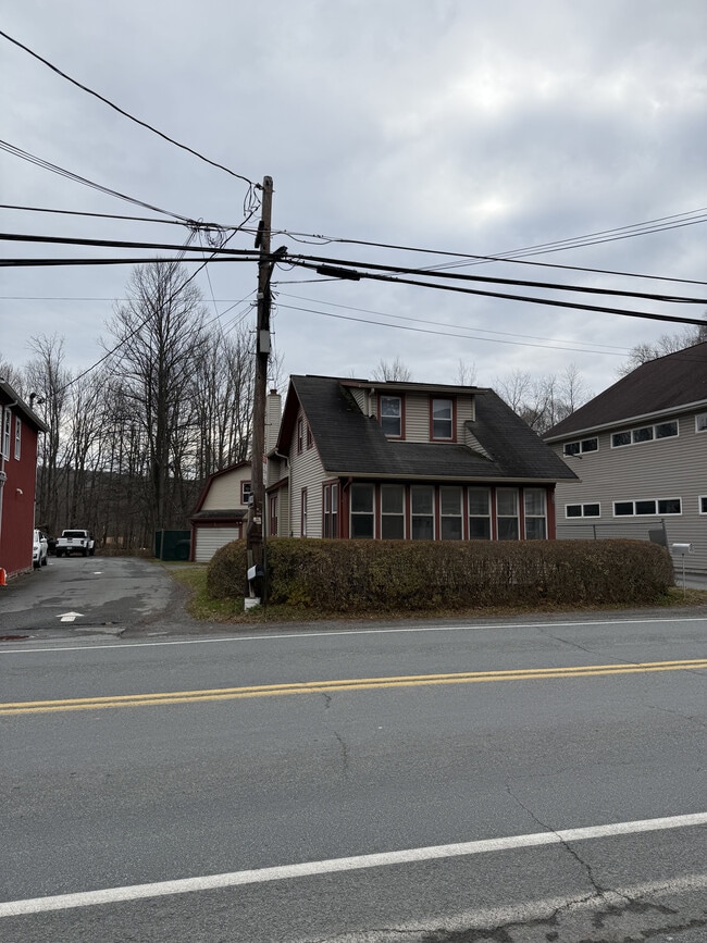 property at 958 Main St