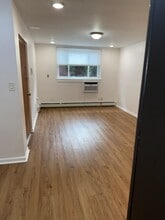 372 Valley St, Unit 1F in South Orange, NJ - Foto de edificio - Building Photo