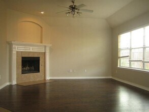 5916 Silver Buckle Dr in McKinney, TX - Building Photo - Building Photo